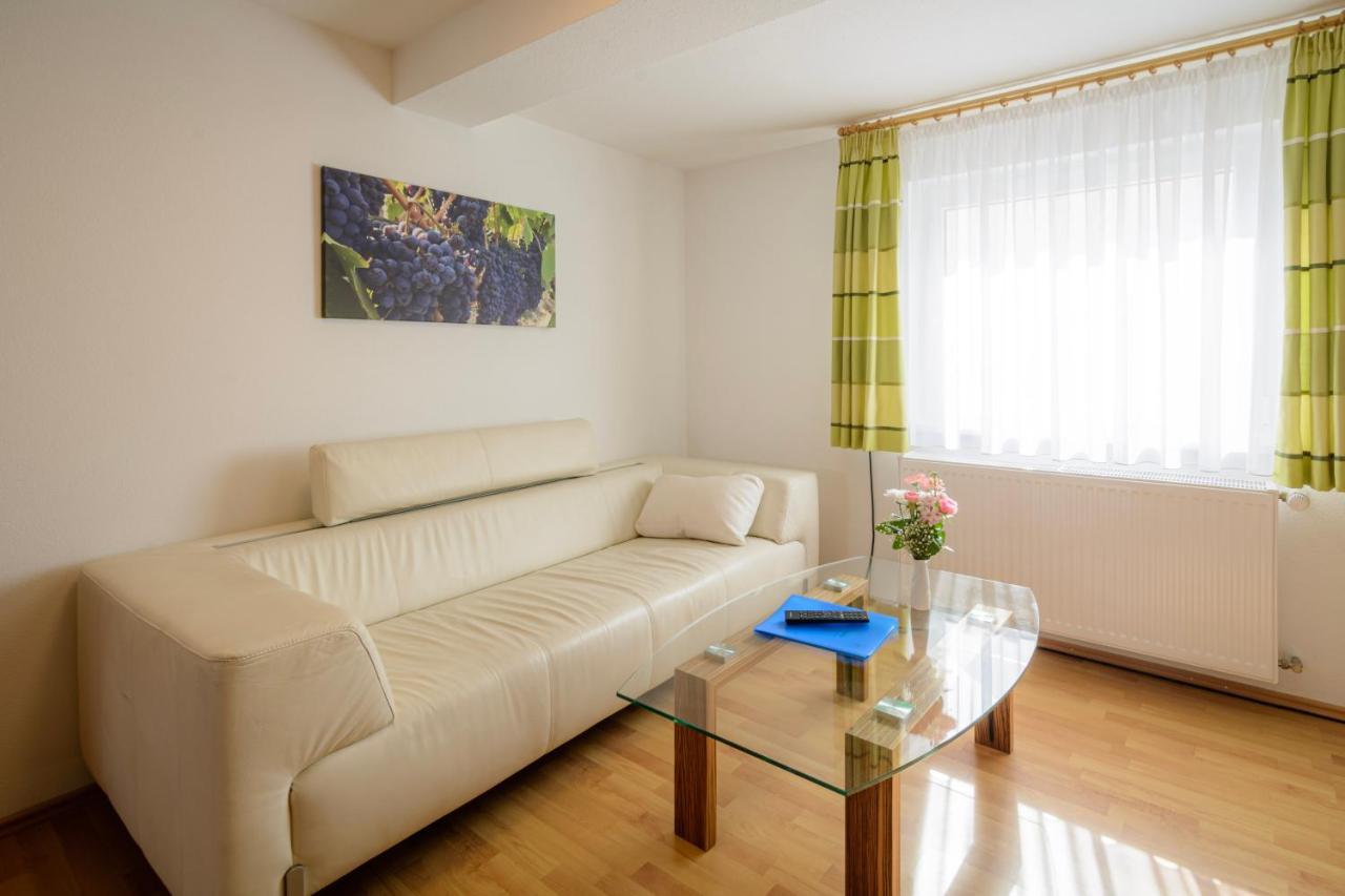 Hotel Zum Engel In Speyer - Roemerberg Berghausen  Bagian luar foto